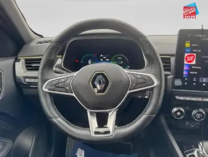 Photo 11 Renault Arkana  1.6 E-Tech hybride 145ch Engineered -22