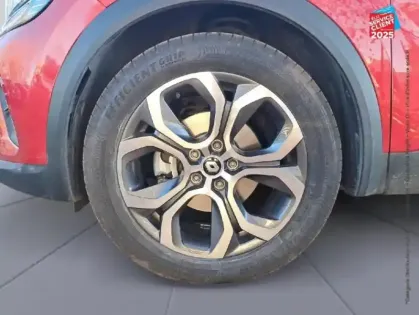 Photo 9 Renault Captur  1.6 E-Tech hybride 145ch Intens -21 GPS