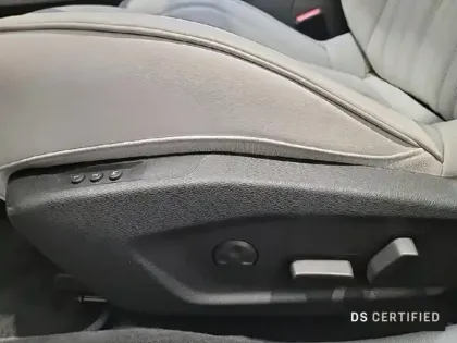 Photo 13 DS DS 4  E-TENSE 225ch Esprit Voyage