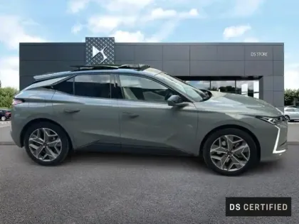 Photo 18 DS DS 4  E-TENSE 225ch Esprit Voyage