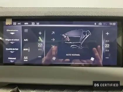 Photo 11 DS DS 4  E-TENSE 225ch Esprit Voyage