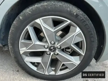 Photo 25 DS DS 4  E-TENSE 225ch Esprit Voyage