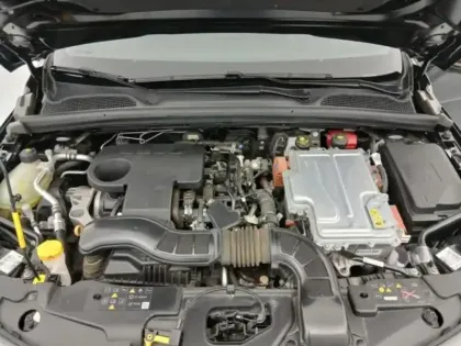 Photo 11 Renault Clio  1.6 E-Tech hybride 140ch Lutecia -21N