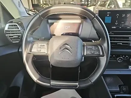 Photo 11 Citroën C4  PureTech 130ch S&S Shine Pack EAT8