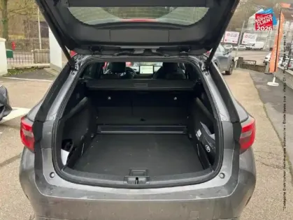 Photo 13 Toyota Corolla  Touring Spt 1.8 140ch GR Sport MY25