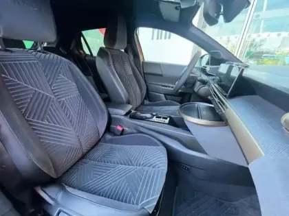 Photo 14 Lancia Ypsilon  Elettrica 156ch 51kWh LX (Certinergy 4750? déduit)