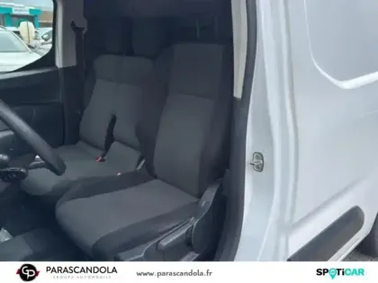 Photo 8 Citroën Berlingo  Van M 650kg BlueHDi 100 S&S Club BVM5