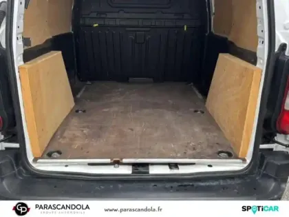 Photo 5 Citroën Berlingo  Van M 650kg BlueHDi 100 S&S Club BVM5