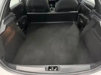 Photo 11 Peugeot 208  Affaire 1.2 PureTech 75ch S&S Premium