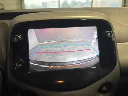 Photo 9 Toyota Aygo  1.0 VVT-i 72ch x-play 5P MY19