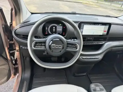 Photo 11 Fiat 500  e 118ch La Prima by Bocelli