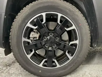 Photo 8 Jeep Renegade  1.3 Turbo T4 240ch PHEV 4xe Upland BVA6 eAWD