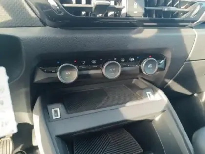 Photo 9 Citroën C4  PureTech 130ch S&S Feel Pack