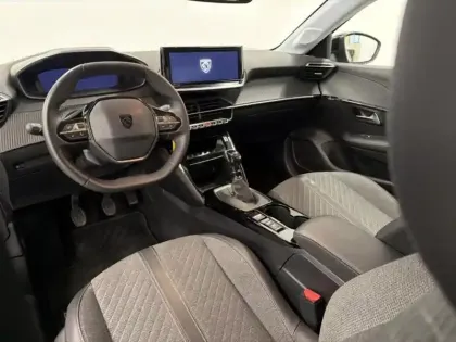 Photo 13 Peugeot 208  1.2 PureTech 100ch S&S Allure