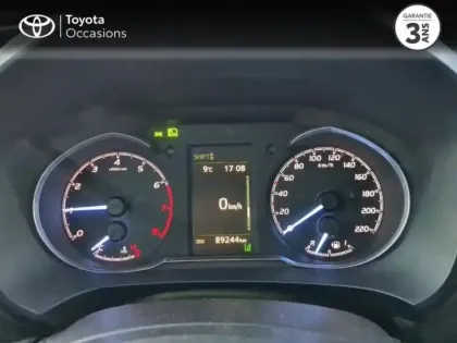 Photo 13 Toyota Yaris  110 VVT-i Design Y20 5p MY19