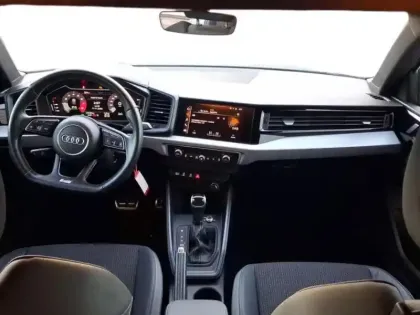 Photo 5 Audi A1  Sportback 30 TFSI 110ch S line S tronic 7