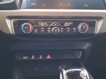 Photo 14 Audi A1  Sportback 30 TFSI 110ch S line S tronic 7