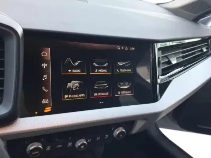 Photo 13 Audi A1  Sportback 30 TFSI 110ch S line S tronic 7