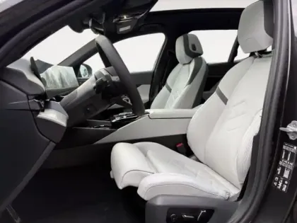 Photo 8 BMW Serie 5 Série 5 Touring 540dA 303ch M Sport xDrive