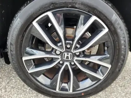 Photo 6 Honda HR-V  1.5 i-MMD 131ch e:HEV Advance