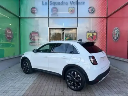 Photo 3 Fiat 600  e 156ch 54kWh La Prima (Certinergy 4750? déduit)