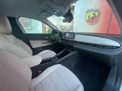 Photo 11 Fiat 600  e 156ch 54kWh La Prima (Certinergy 4750? déduit)