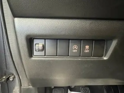 Photo 10 Suzuki Swift  1.2 Dualjet Hybrid 90ch Pack Euro6d-T