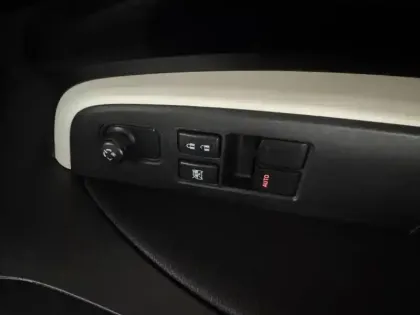 Photo 9 Suzuki Swift  1.2 Dualjet Hybrid 90ch Pack Euro6d-T