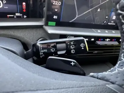 Photo 13 Opel Grandland  1.2 Turbo Hybrid 145ch GS e-DCT6