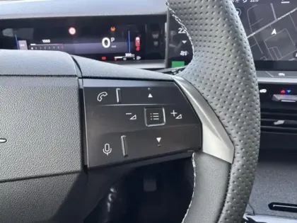 Photo 12 Opel Grandland  1.2 Turbo Hybrid 145ch GS e-DCT6