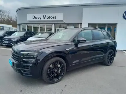 Photo 5 Volkswagen Touareg  3.0 TSI eHybrid 462ch R 4Motion BVA8