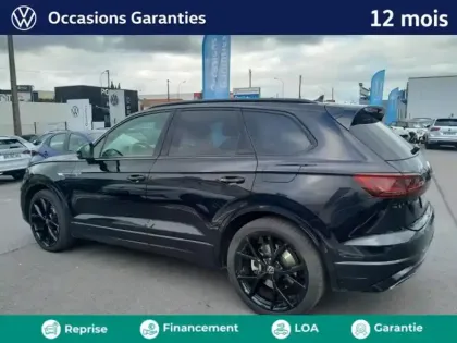 Photo 2 Volkswagen Touareg  3.0 TSI eHybrid 462ch R 4Motion BVA8