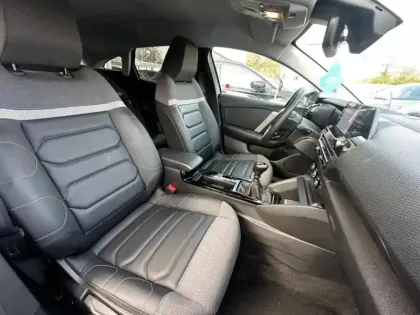 Photo 10 Citroën C4  PureTech 130ch S&S Shine