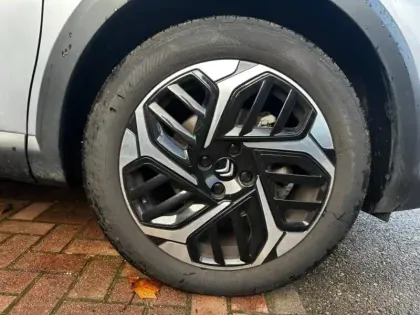 Photo 6 Citroën C4  PureTech 130ch S&S Shine