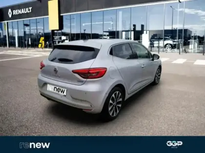 Photo 5 Renault Clio  1.6 E-Tech hybride 145ch Techno