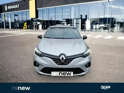 Photo 1 Renault Clio  1.6 E-Tech hybride 145ch Techno