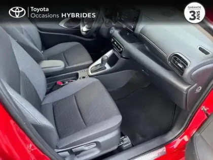 Photo 5 Toyota Yaris  116h Design 5p Pack Confort