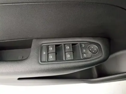 Photo 12 Renault Arkana  1.3 TCe mild hybrid 140ch Evolution EDC -22