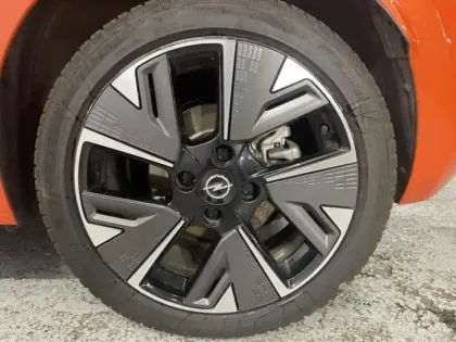 Photo 4 Opel Corsa  -e 136ch Elegance