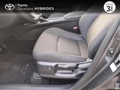 Photo 11 Toyota C-HR  1.8 Hybride 122ch Dynamic Ultimate E-CVT