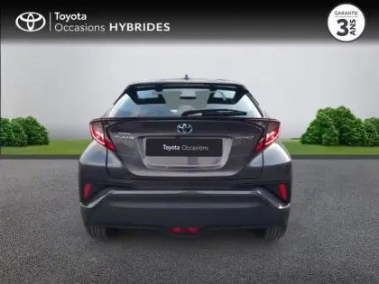 Photo 18 Toyota C-HR  1.8 Hybride 122ch Dynamic Ultimate E-CVT