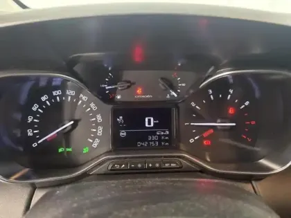 Photo 11 Citroën C3 Aircross  PureTech 110ch S&S Shine