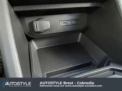 Photo 9 Dacia Duster  1.6 hybrid 140ch Extreme