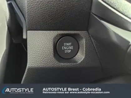 Photo 12 Dacia Duster  1.6 hybrid 140ch Extreme