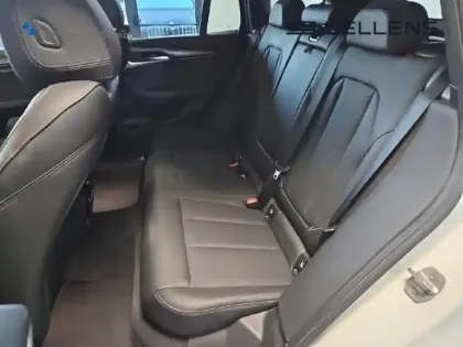 Photo 14 BMW X3  sDrive18d 150ch M Sport