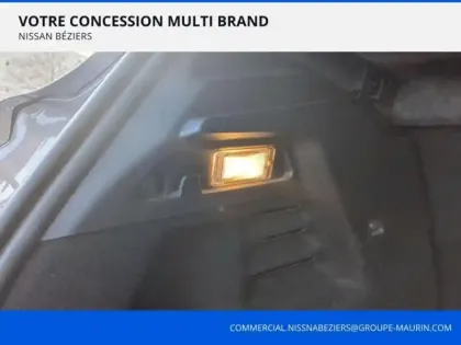 Photo 11 Renault Captur  1.6 E-Tech hybride 145ch Engineered