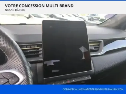 Photo 9 Renault Captur  1.6 E-Tech hybride 145ch Engineered