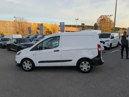 Photo 7 Ford Transit Courier  1.0E 100ch Stop&Start Trend