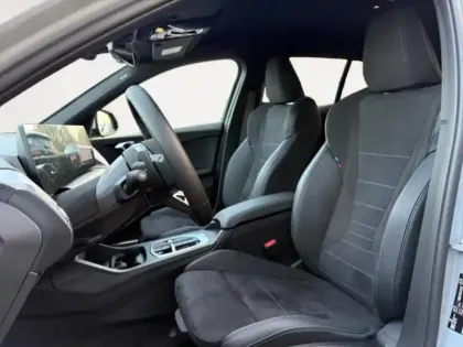 Photo 8 BMW Serie 1 Série 1 120A 170ch M Sport DKG7