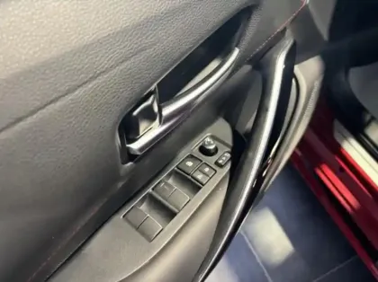 Photo 13 Toyota Corolla  Touring Spt 1.8 140ch GR Sport MY23